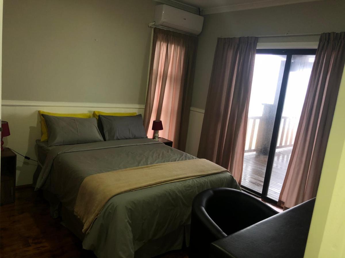 Paraiso Do Ouro Beach Front Resort Budget Accommodation Ponta do Ouro Buitenkant foto